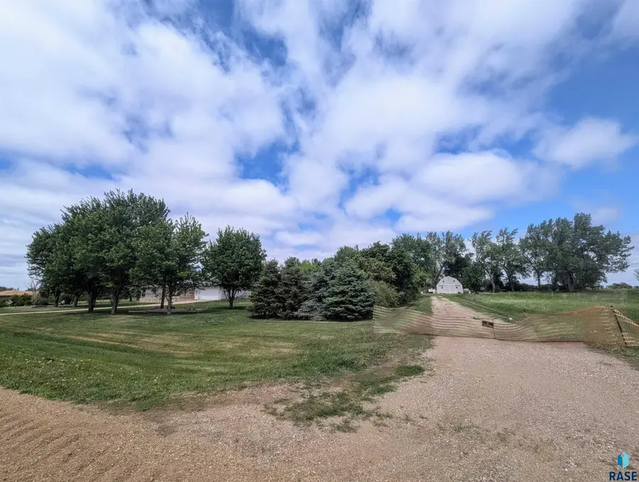 47924 279th St, Canton, SD 57013 - #3