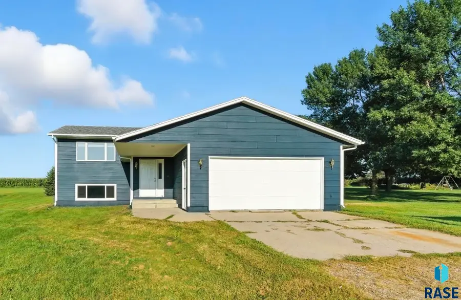 26967 Elmen Pl, Sioux Falls, SD 57108 - #2