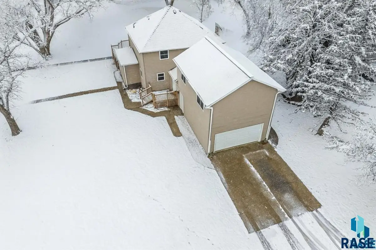 47453 293rd St, Beresford, SD 57004 - #1