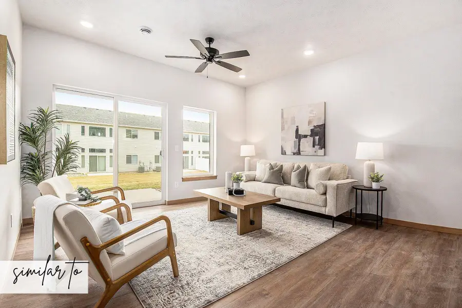 2802 S Broek Dr, Sioux Falls, SD 57106 - #2