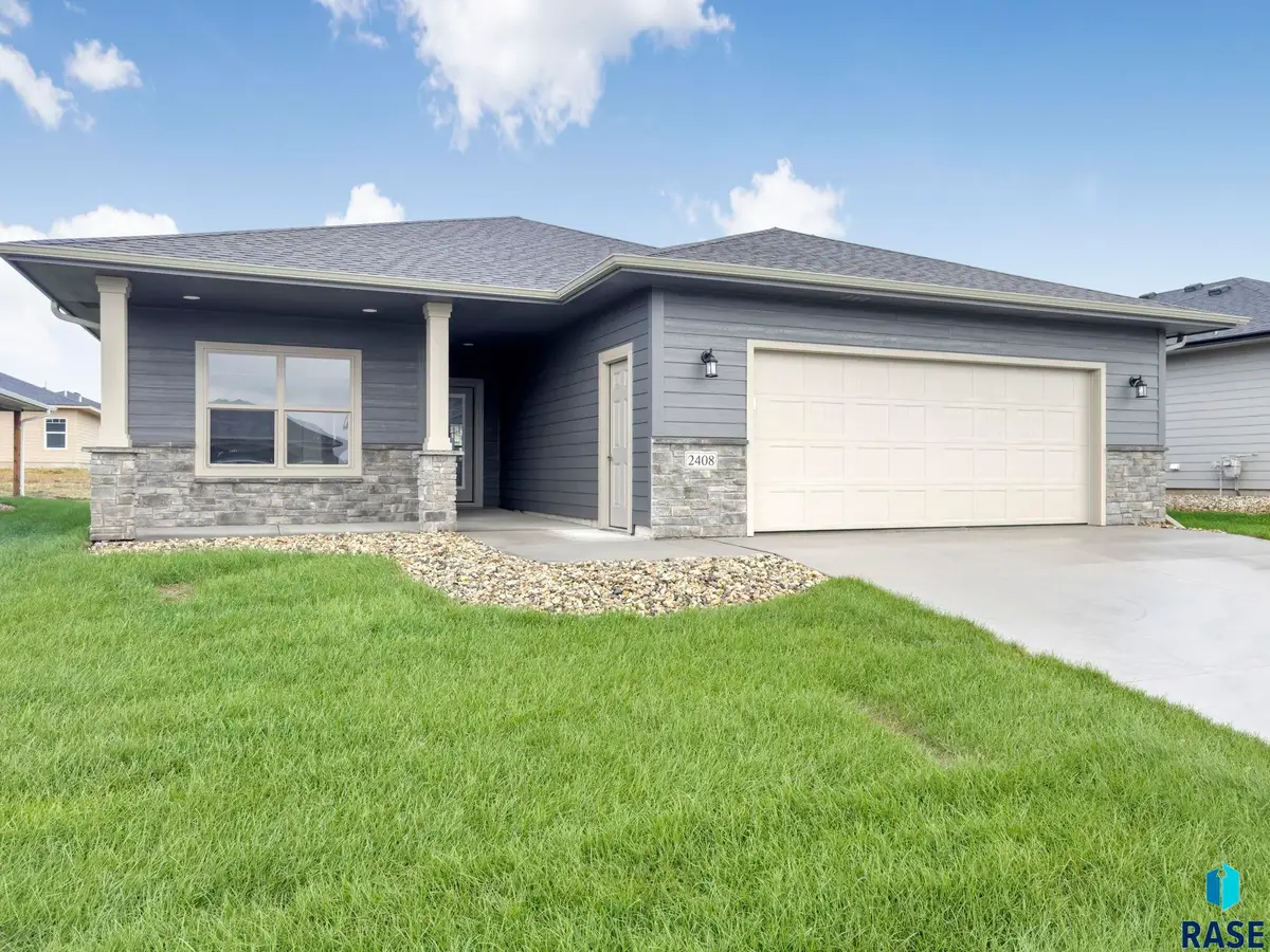 2408 E Brek St, Brandon, SD 57005 - #1