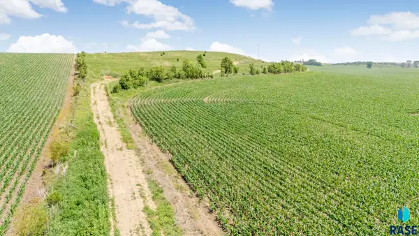 470th Ave, Beresford, SD 57004