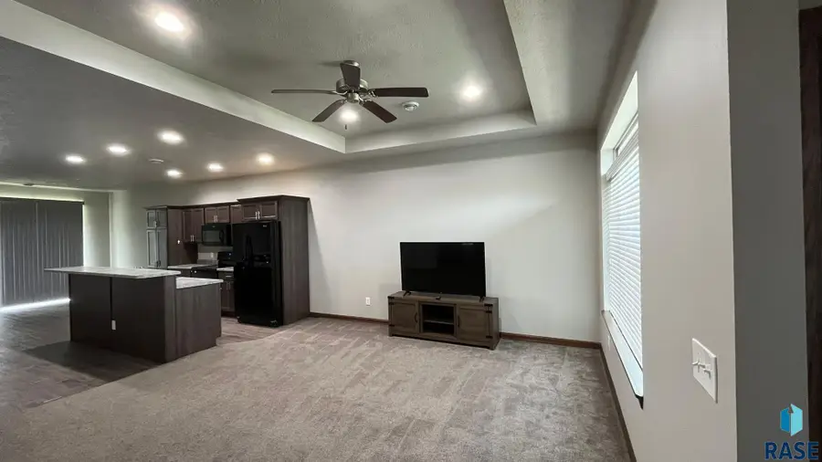 3507 E Chatham St, Sioux Falls, SD 57108 - #3