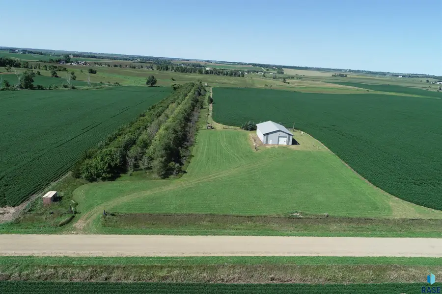 2010 E 9th St, Hartford, SD 57033 - #3