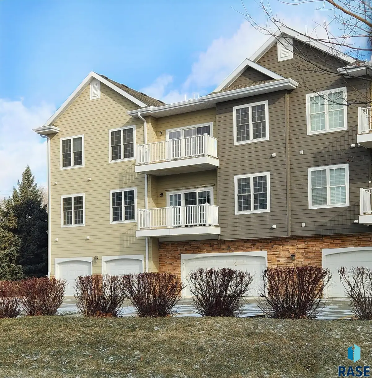 6106 S Avalon Ave #207, Sioux Falls, SD 57108 - #1