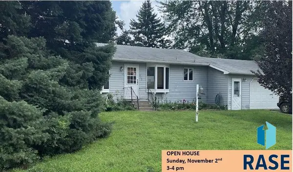 303 Lincoln Dr, Alcester, SD 57001