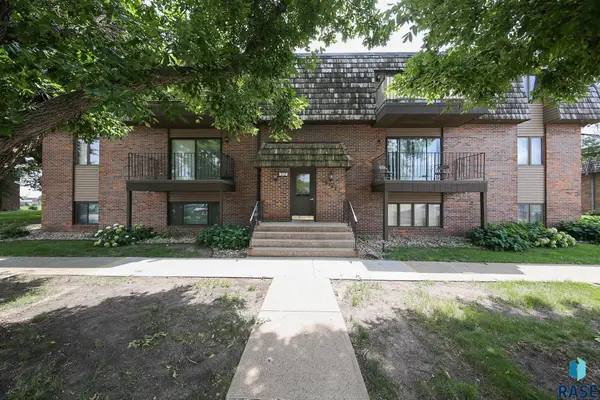 3552 S Gateway Blvd #301, Sioux Falls, SD 57106