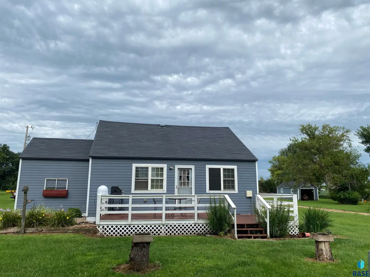 18465 Ahlers Ave, Kenneth, MN 56147 - #1