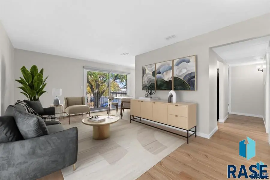 3556 Gateway Blvd #203, Sioux Falls, SD 57106 - #3