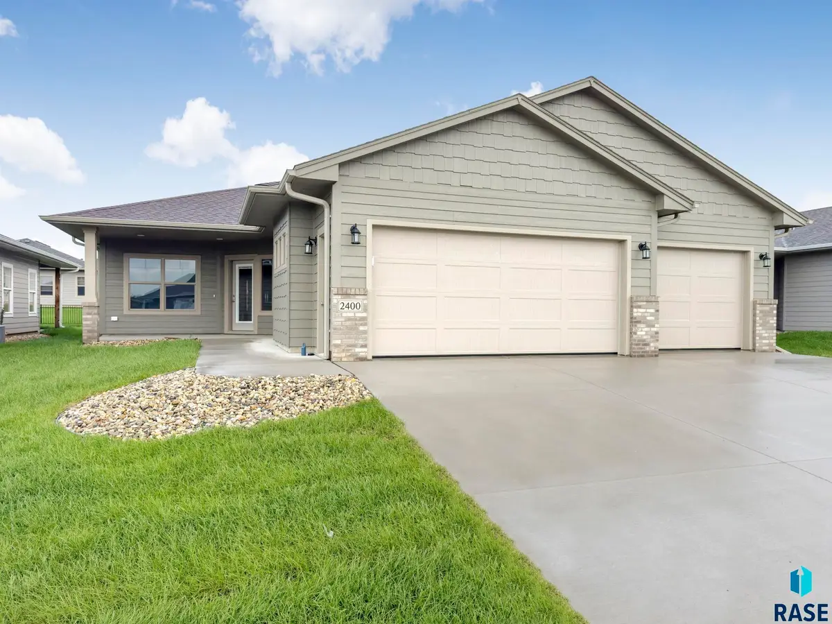 2400 E Brek St, Brandon, SD 57005 - #1