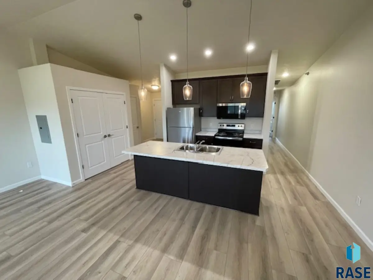 9308 W 32nd St #8, Sioux Falls, SD 57106 - #1