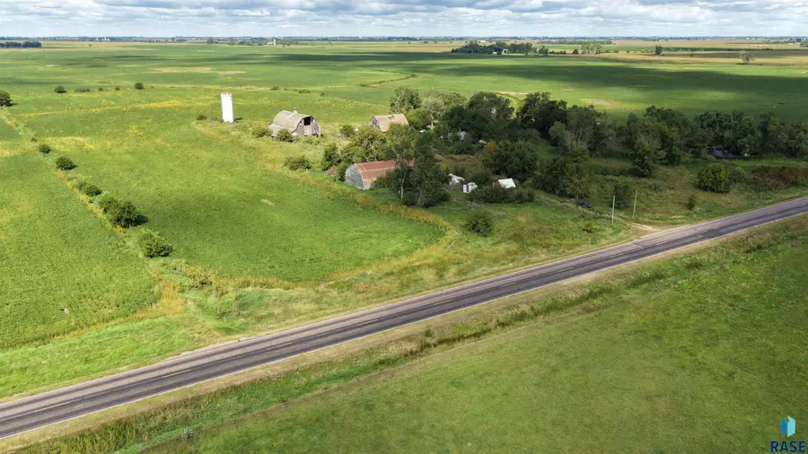27643 447th Ave, Parker, SD 57053 - #3