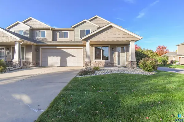 2814 E Brome Pl, Sioux Falls, SD 57108