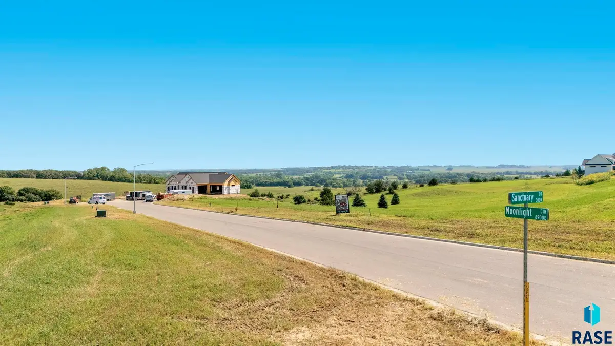 0 Lt05-bk05 Moonlight E Cir, Sioux Falls, SD 57110 - #1