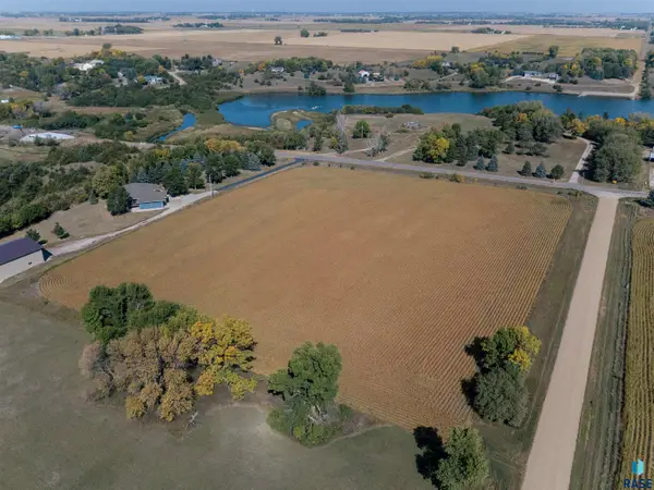 Lot 1 479th Ave, Harrisburg, SD 57032