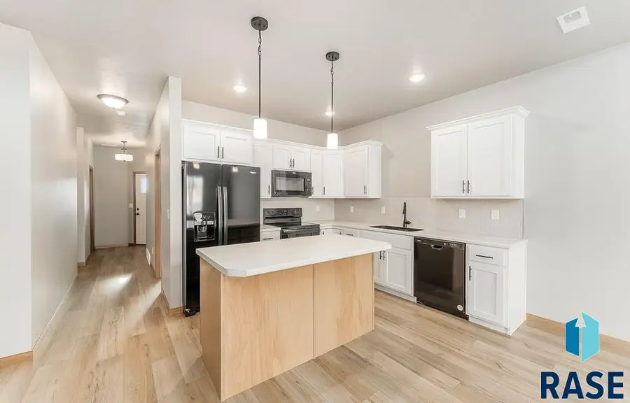 1447 N Mae Pl, Tea, SD 57064 - #3