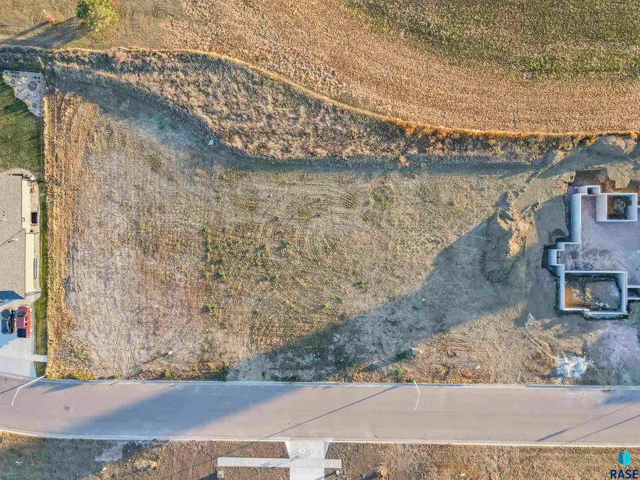 1225 Plainside Ave, Harrisburg, SD 57032 - #2