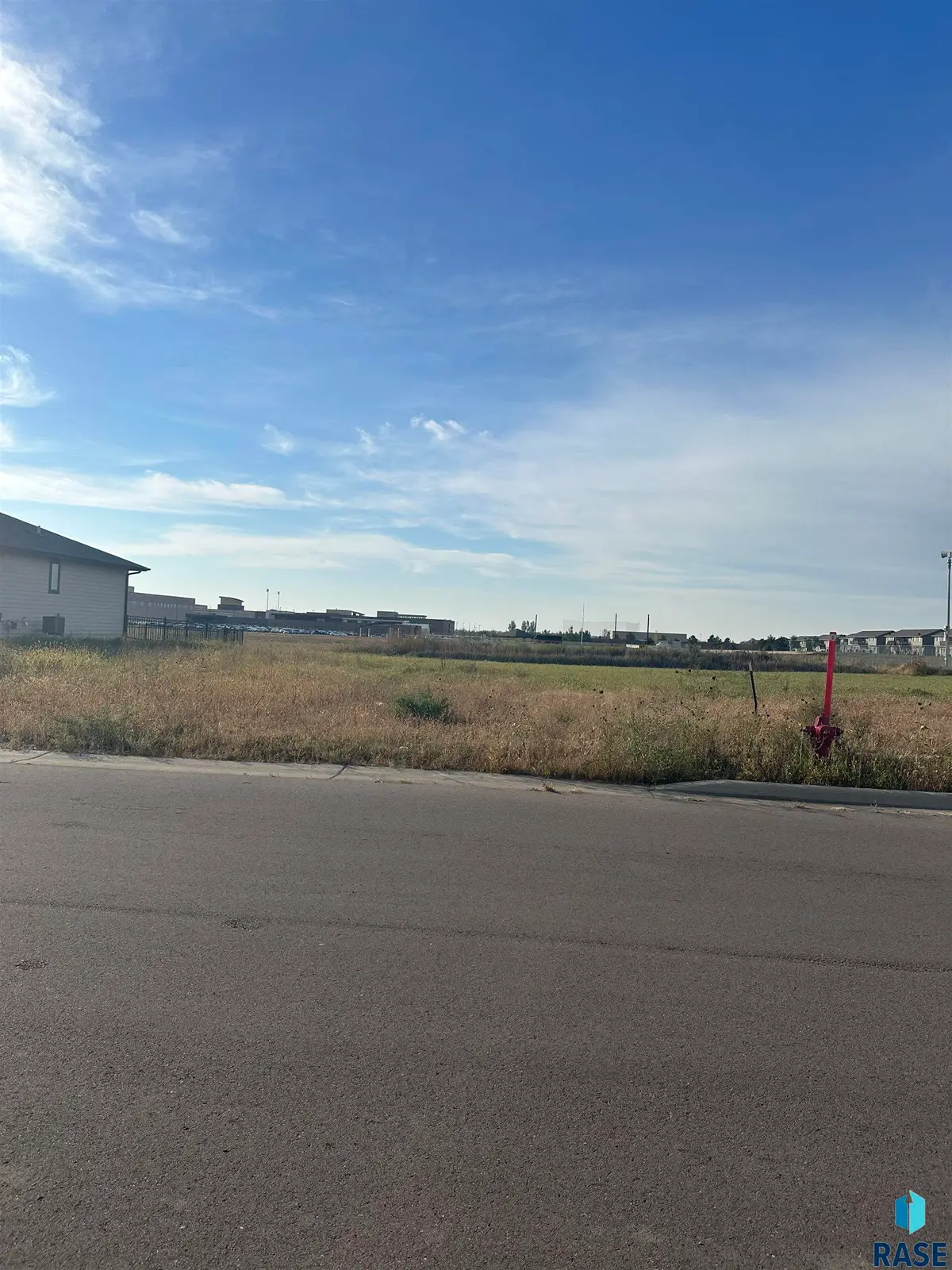 1315 Plainside Ave, Harrisburg, SD 57032 - #1
