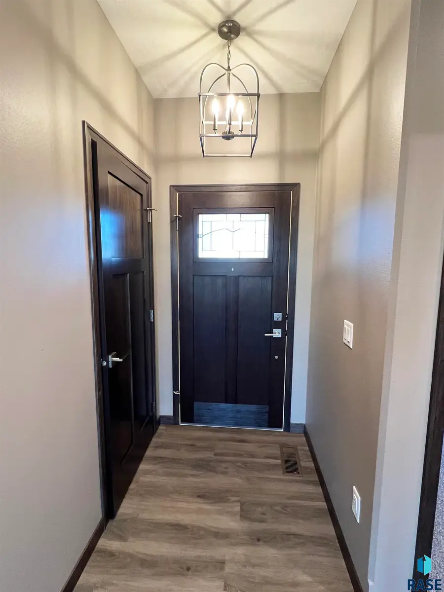 5215 E 67th St, Sioux Falls, SD 57108 - #3