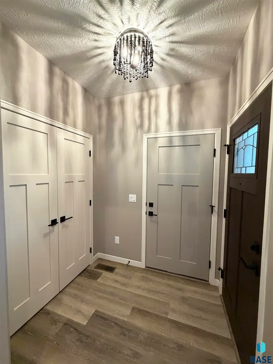 5217 E 67th St, Sioux Falls, SD 57108 - #3