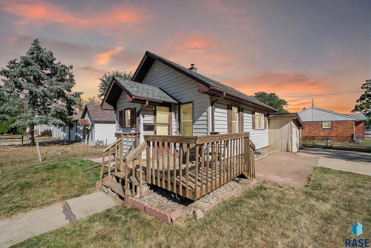 700 N Mable Ave, Sioux Falls, SD 57103 - #1