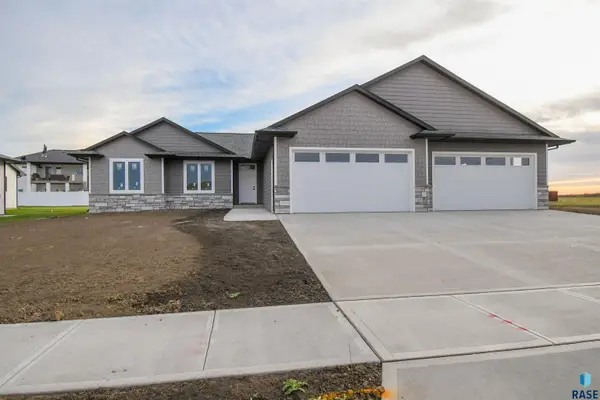 6105 W 54th St, Sioux Falls, SD 57107