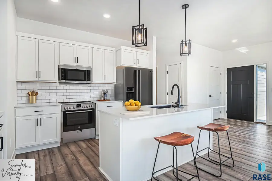 6416 S Hannby Trl, Sioux Falls, SD 57106 - #3