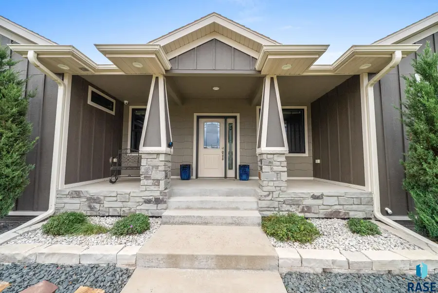 6200 S El Dorado Ave, Sioux Falls, SD 57108 - #3