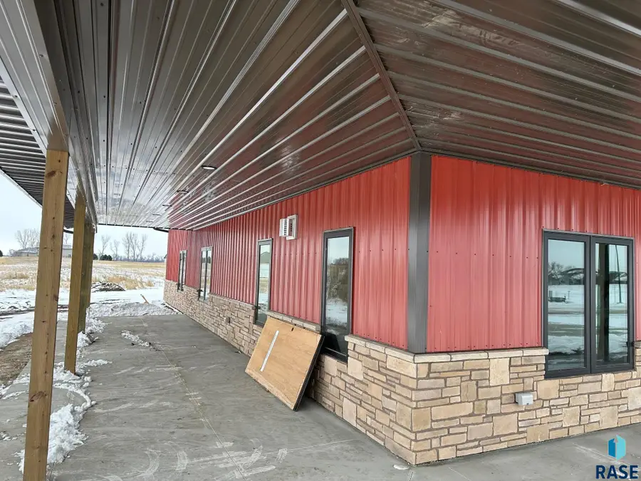 239 Grey Goose Dr, Wentworth, SD 57075 - #3