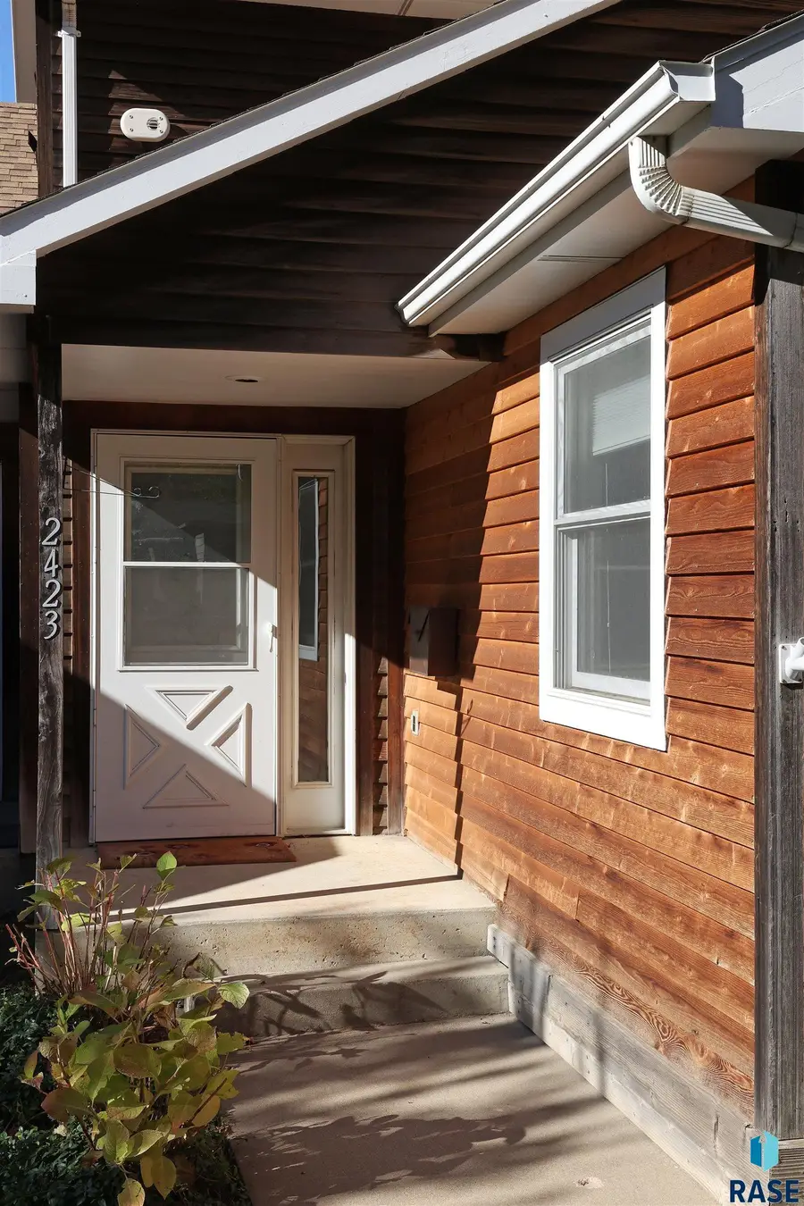 2423 S Center Ave, Sioux Falls, SD 57105 - #3