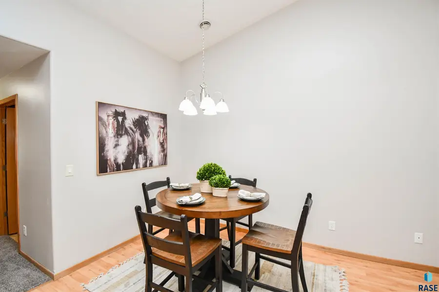 301 Scott Pl, Tea, SD 57064 - #3