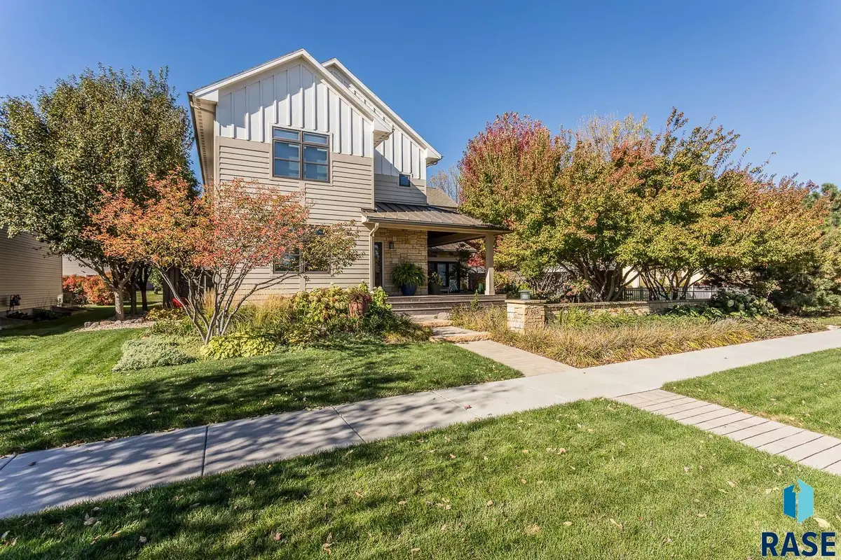 505 N Pasque Flower Trl, Brandon, SD 57005 - #1