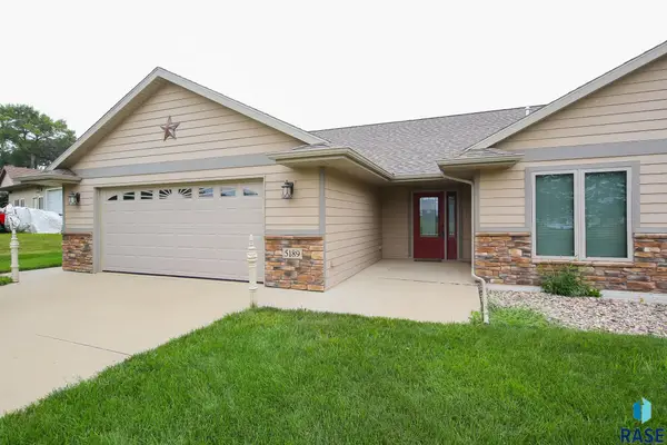 5189 S Shore Dr, Chester, SD 57016