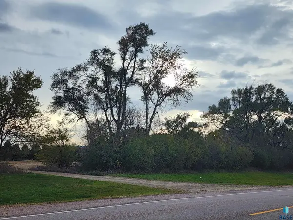 47315 Sd Hwy 34 Hwy, Dell Rapids, SD 57022