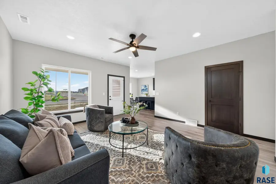 1230 N Titan Ave, Tea, SD 57064 - #3