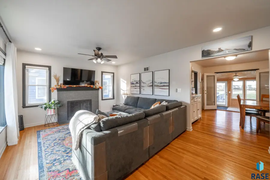 1711 S West Ave, Sioux Falls, SD 57105 - #3