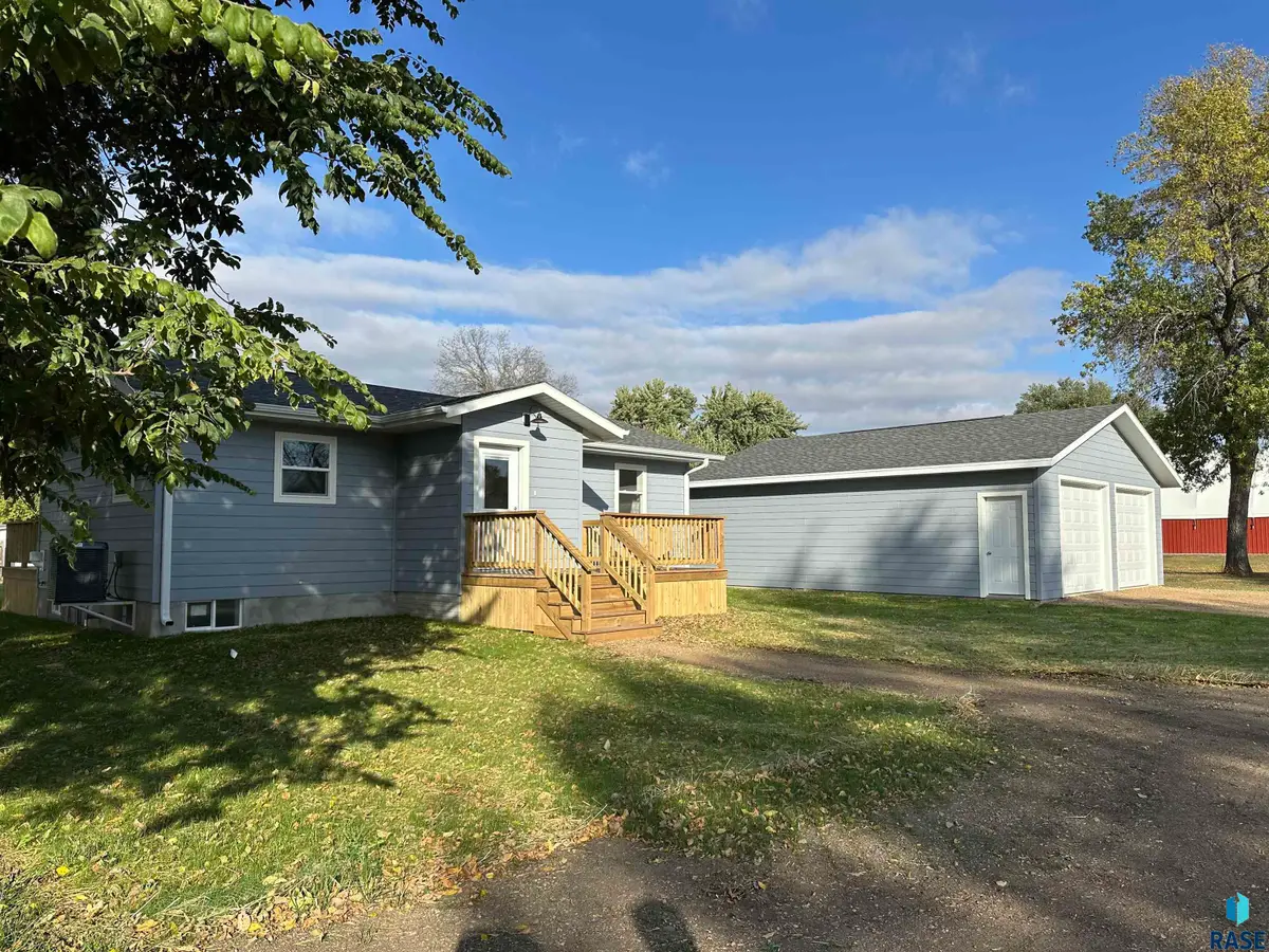 165 S 3rd St, Olivet, SD 57052 - #1