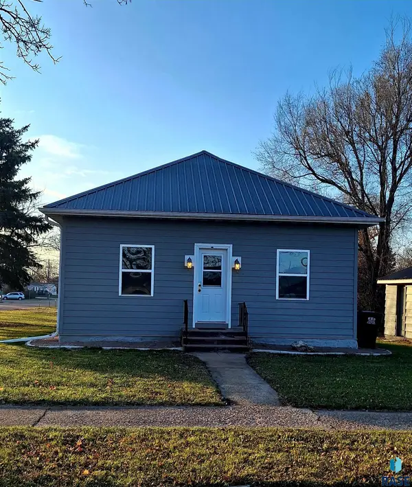 501 N Main St, Salem, SD 57058