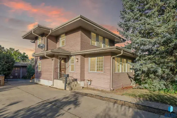 702 E 21st St, Sioux Falls, SD 57105