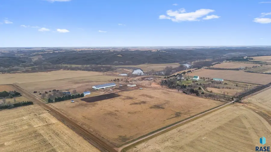 48381 277th St, Canton, SD 57013 - #2