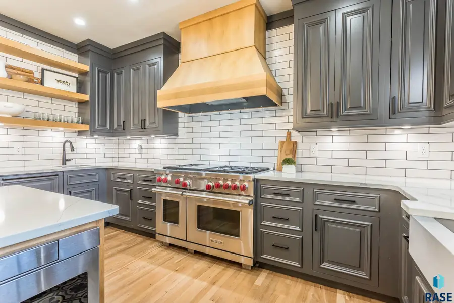 2508 W Sleigh Creek Cir, Sioux Falls, SD 57108 - #3