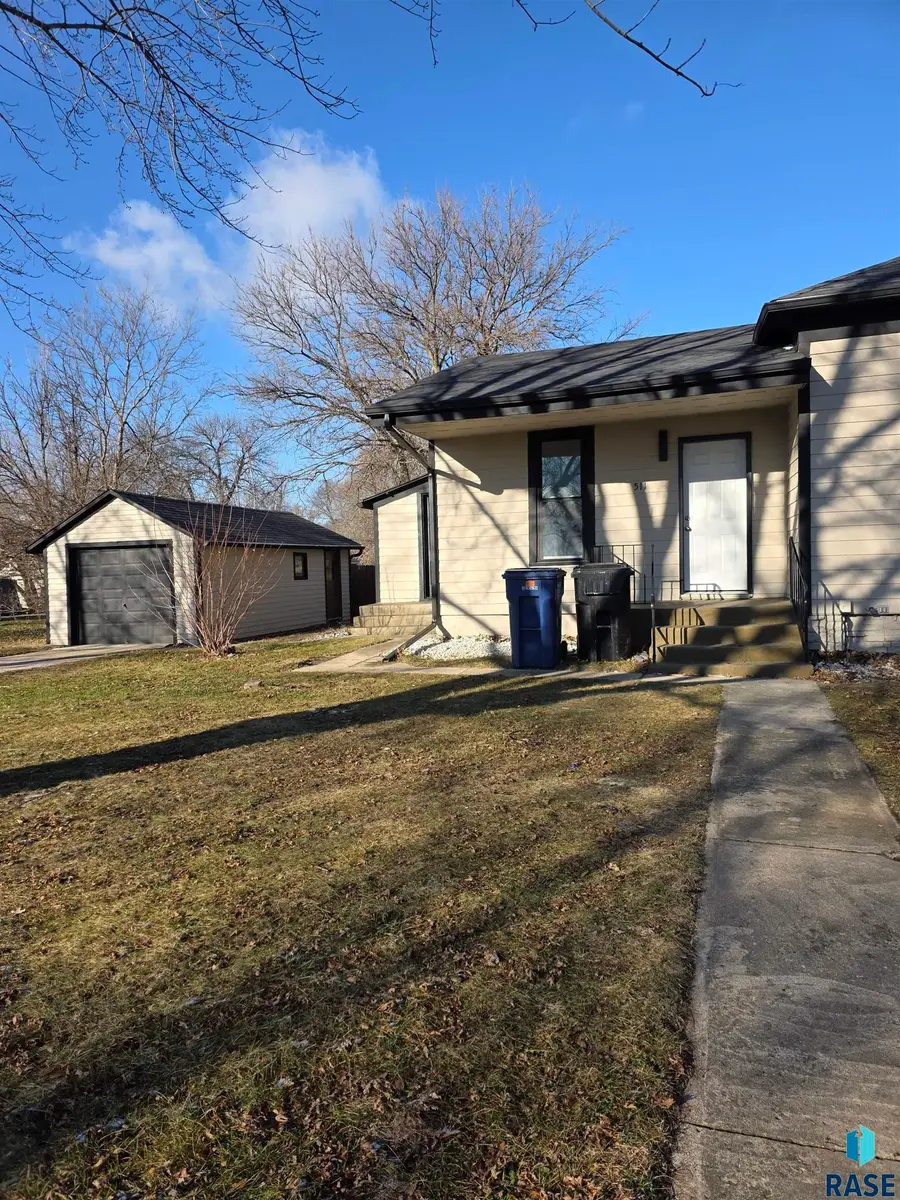 511 N Main Ave, Bridgewater, SD 57319 - #3