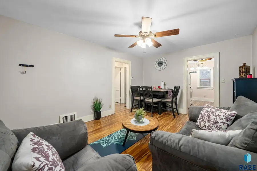 405 N Van Eps Ave, Sioux Falls, SD 57103 - #3