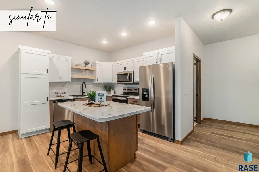 8017 E 44th St, Sioux Falls, SD 57110 - #2