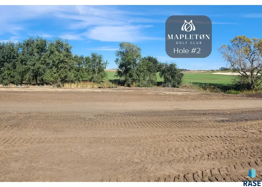 5804 N Mapleton Pl, Sioux Falls, SD 57104 - #2