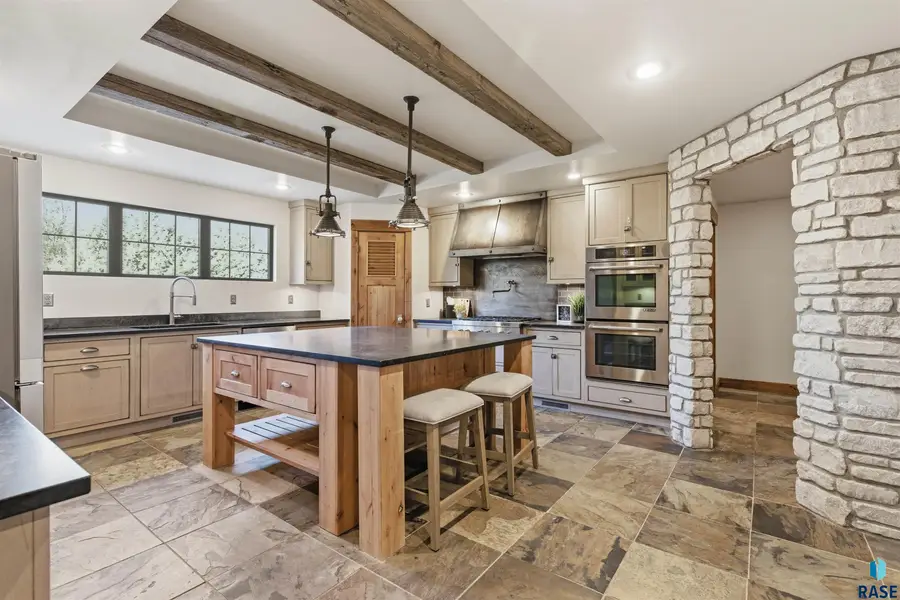 47760 254th St, Garretson, SD 57030 - #3