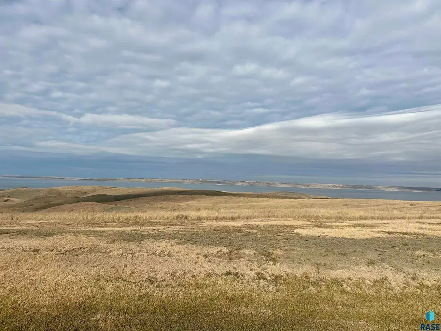 28057 Cactus Flat Dr, Fort Pierre, SD 57532 - #2