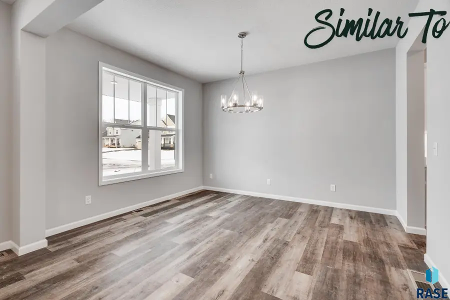 1915 N Valley View Rd, Sioux Falls, SD 57107 - #3