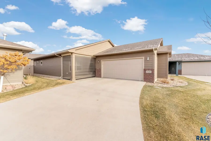 5016 E 64th St, Sioux Falls, SD 57108 - #2