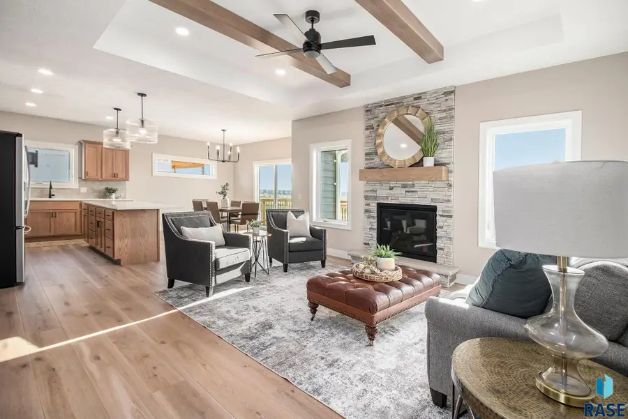 5505 E Morningside Cir, Sioux Falls, SD 57110 - #3